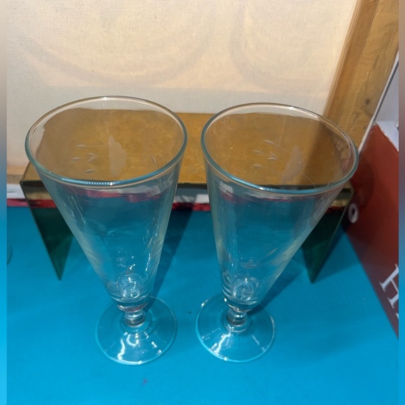 2 Princess House Heritage Pilsner Glasses - Picture 3 of 5